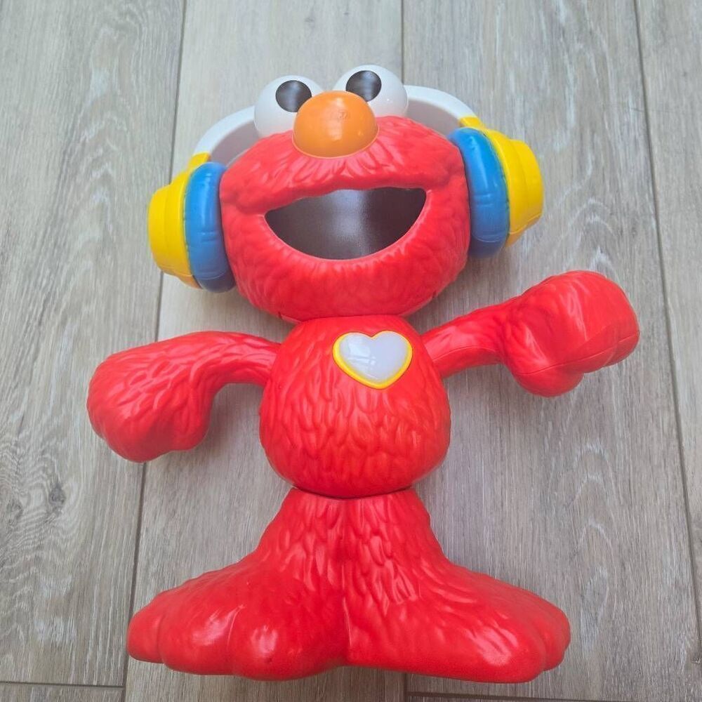 Sesame Street Let's Dance Elmo: 12-inch Elmo Toy Sings Sesame Street Toy for Kid